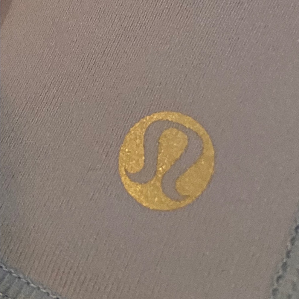 Lululemon Athletica size 2 zip up - Picture 6 of 9